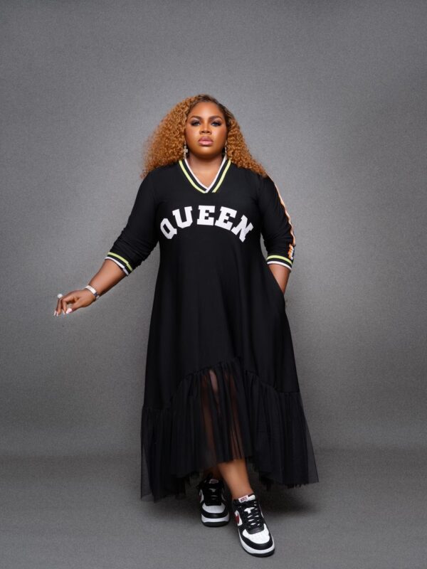 Queen jersey dress