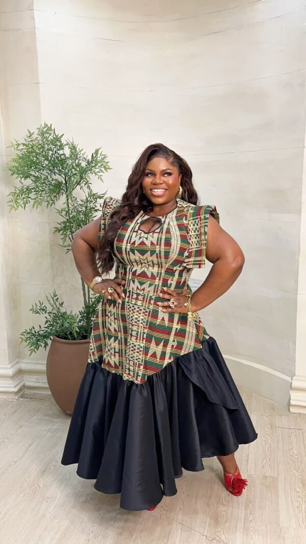 0bb8d292-ff4d-4ac7-abed-418f4e09b066 The Ezine Dress